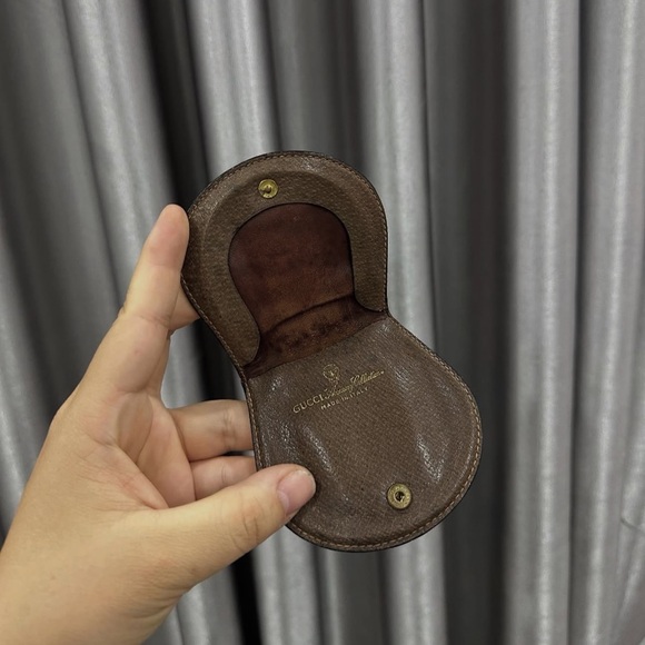 Gucci Handbags - Gucci Dark Brown Leather Coin Holder